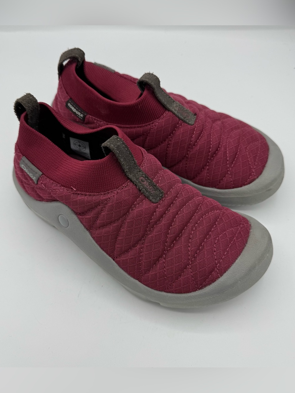 Oboz Women's Whakata Quilted Water Resistant Slippers Crimson Gray Womens Size 7